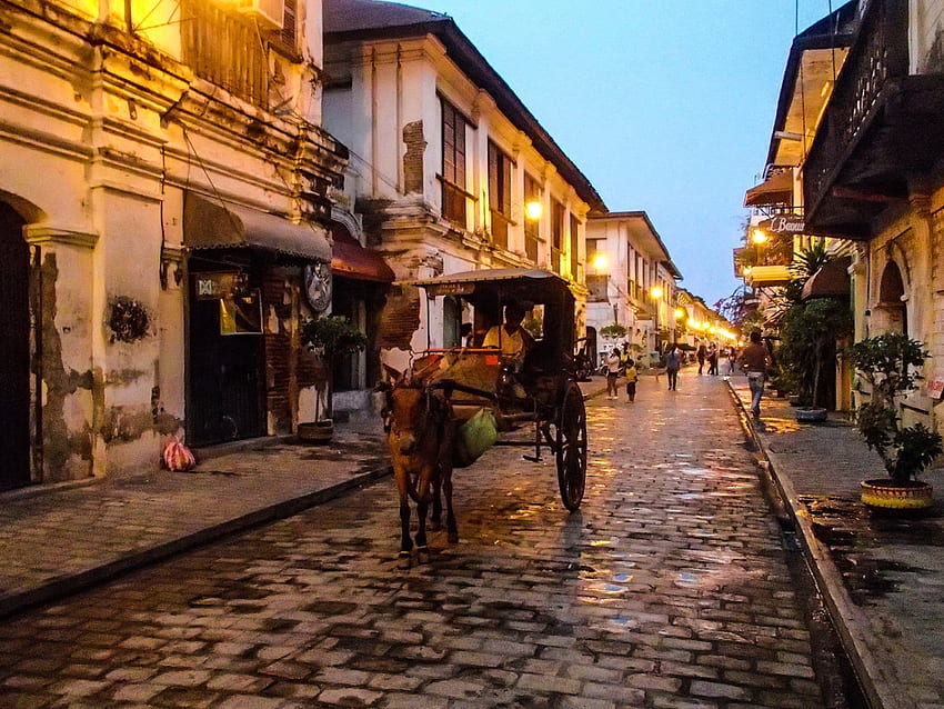 Vigan, Filippine, allenatore, cavallo, città, strada, case, persone, antico Sfondo HD