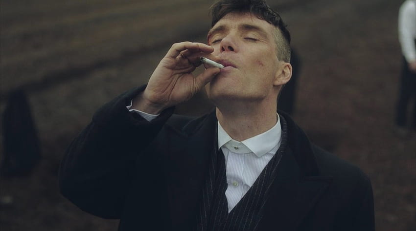 Peaky Blinders: Килиан Мърфи е изпушил над 3000 (билкови) цигари, играейки Томи Шелби. The Independent, Томи Шелби и Грейс HD тапет