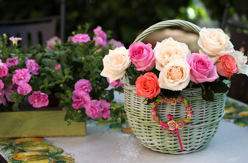 Flowers, Roses, Basket, Composition, Handsomely, It's Beautiful HD wallpaper