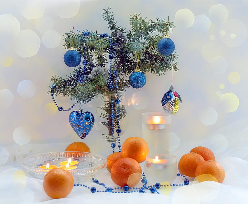 Feiertage, Neujahr, Kerzen, Mandarinen, Urlaub, Zweig, Weihnachtsschmuck, Weihnachtsbaumspielzeug HD-Hintergrundbild