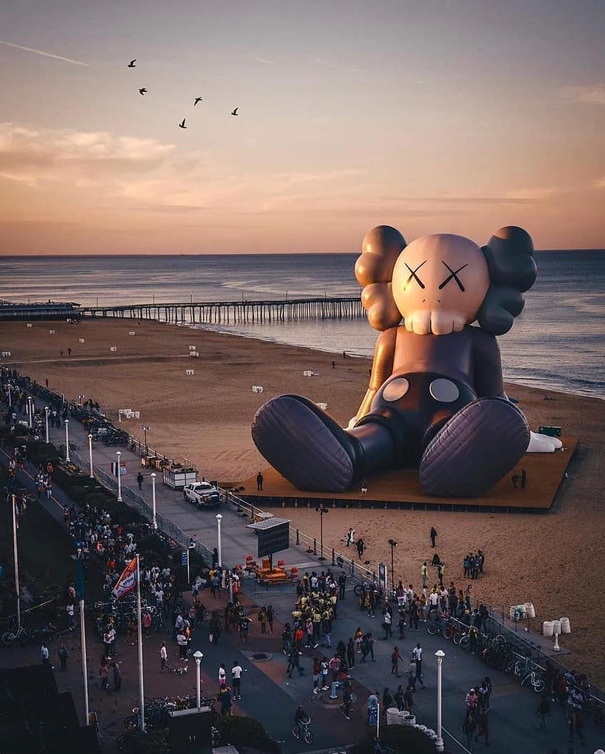 GOODLIFE - Instagram'da: “Virginia Beach'te KAWS. En sevdiğin sanatçı kim? Aracılığıyla. Kaws , Kaws iphone , Tatil HD telefon duvar kağıdı