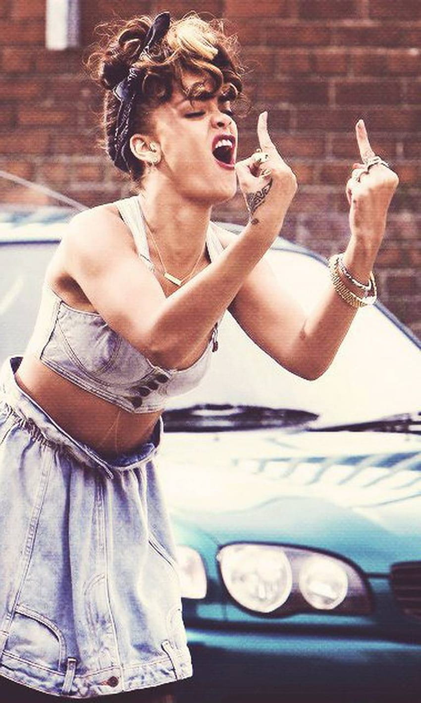 Rihanna, Rihanna Smoking HD phone wallpaper