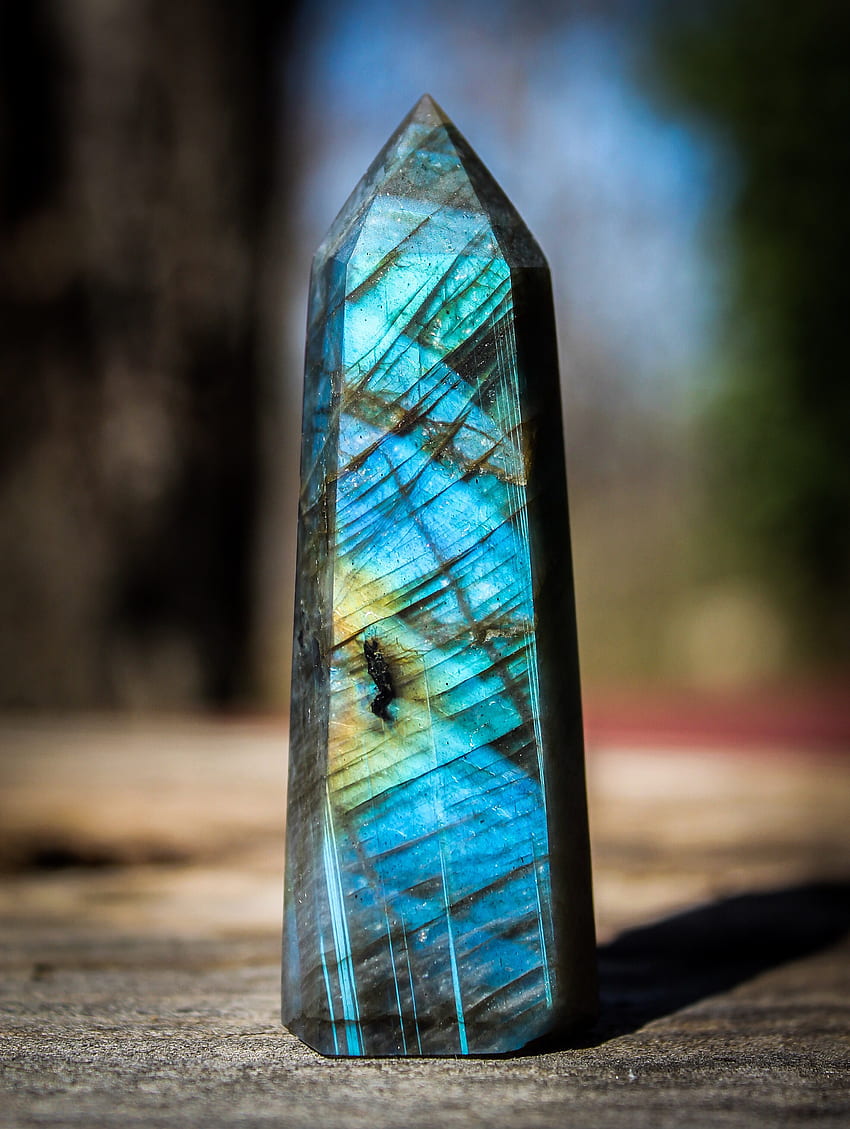 Labradorit-Turm. Mineralien und Edelsteine, Steine ​​und Kristalle, Kristalle HD-Handy-Hintergrundbild