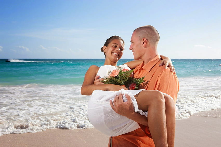 Сладки плажни двойки 2015 - Сладки любители на плажа. Двойка пози, Двойка плаж, Романтични двойки, Плажна романтика HD тапет
