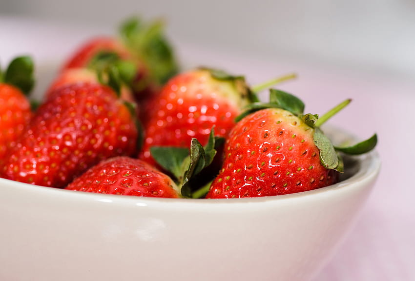 Lebensmittel, Erdbeere, Schüssel, Beere HD-Hintergrundbild