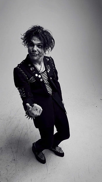 Yungblud Wallpapers  Top 30 Best Yungblud Wallpapers Download