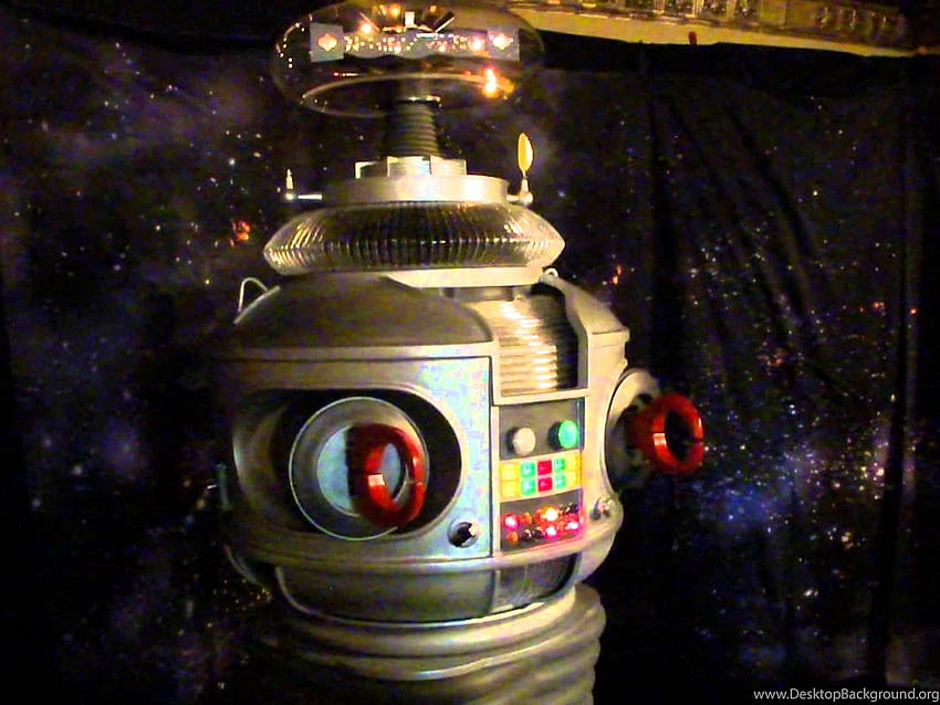 Denver Starfest 2013 Robot From The TV Show Lost In Space. Background HD wallpaper