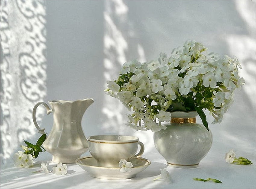 Hydrangea & Waktu Teh, lukisan alam benda, cangkir teh, teh, waktu minum teh, hydrangea, bunga Wallpaper HD