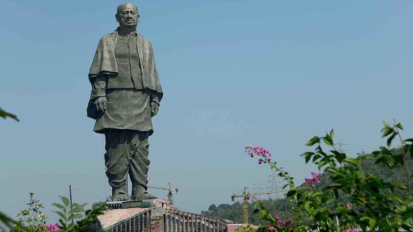 Statue der Einheit: Herstellung der hoch aufragenden Struktur Sardar Vallabhbhai Patel HD-Hintergrundbild