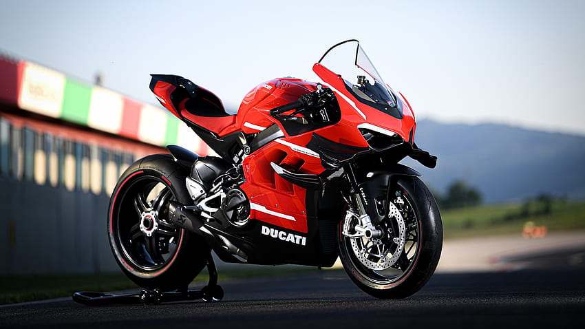 Ducati Superleggera V4. IAMABIKER - ¡Todo en moto! fondo de pantalla