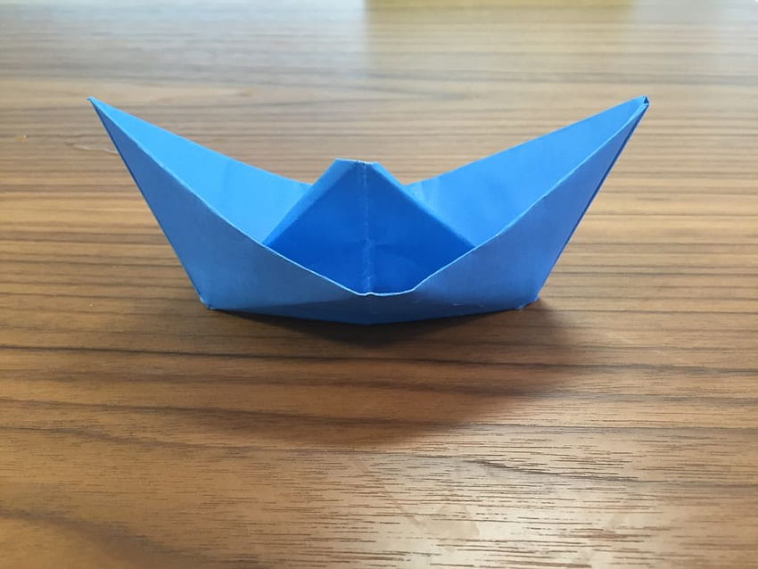 Rainy day activity: Venice Regatta origami paper boat – LP Kids HD wallpaper