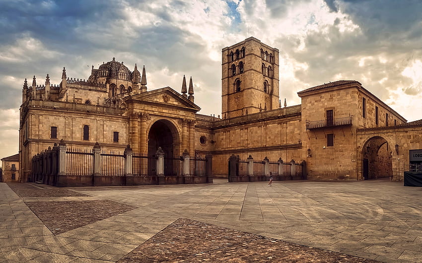 Zamora Cathedral, Roman Catholic church, Zamora, Spain, Europe for with resolution . High Quality HD wallpaper