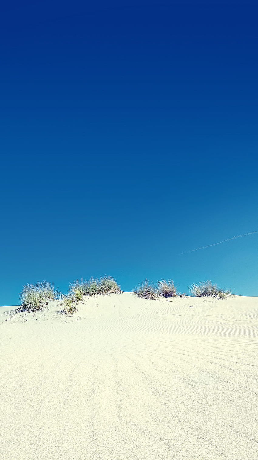 Desert sand dune and clear sky HD phone wallpaper