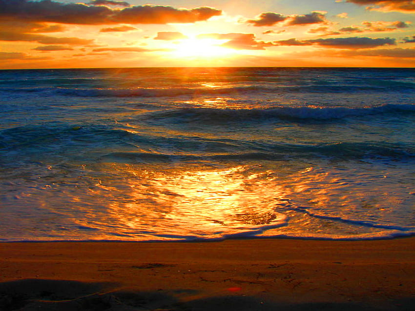 Liquid gold, sand, reflection, clouds, water, gold, sundet, beach HD wallpaper