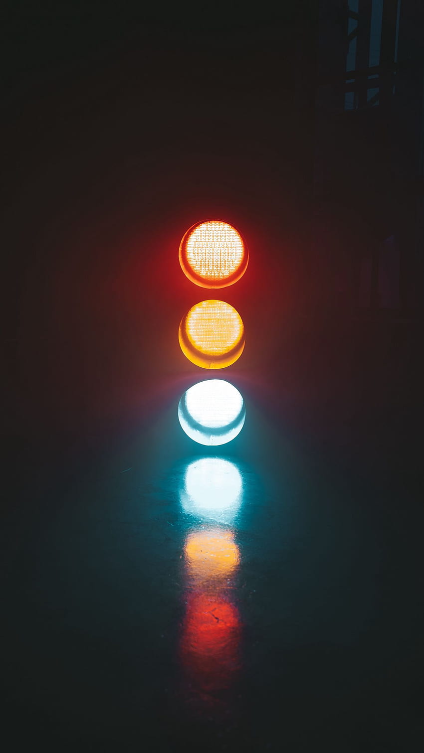traffic light, lighting, lamps, night, dark, reflection iphone 8+/7+/6s+/for parallax background HD phone wallpaper