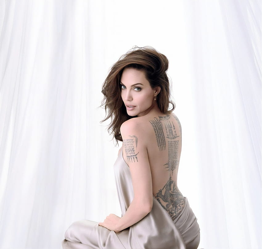 Celebrity, gorgeous actress, Angelina Jolie HD wallpaper