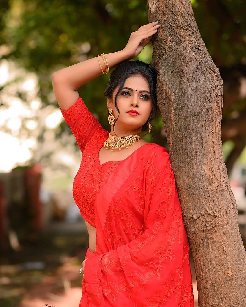 Meghasri, flash graphy, lip, red saree, Kannada actress HD phone wallpaper