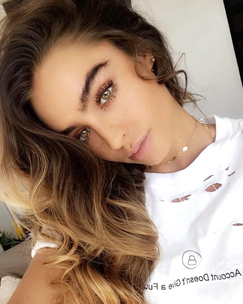 569.9k いいね、2,849 コメント - Instagram の Sommer Ray, Sommer RaySupreme HD電話の壁紙