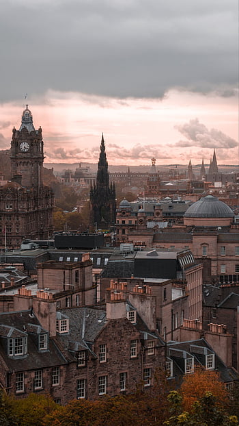 Scotland, Edinburgh, city, mountains 640x960 iPhone 4/4S wallpaper,  background, picture, image