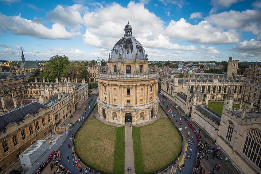 Oxford - The Radcliffe Camera, Uniwersytet Oksfordzki Tapeta HD