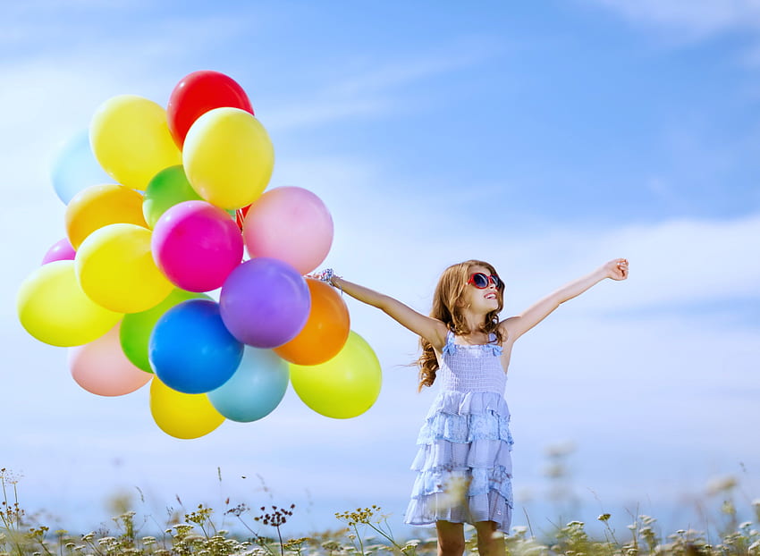 Kinder, Kinder, Kindheit, Spiele, Spielen, Freude, Spaß, Glücklich, Leben, Natur, Landschaften, Erde, Wenig, Farben, Himmel, Sonnig, Frühling, Luftballon / und mobiler Hintergrund HD-Hintergrundbild