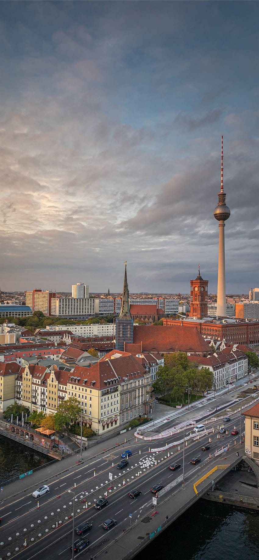 Berlin Germany Tower Bridges Street Rivers. iPhone HD phone wallpaper |  Pxfuel