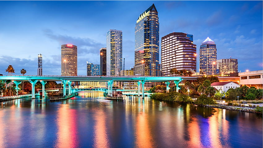 Tampa: Urban Escape yang Terjangkau di Teluk Florida, Tampa Skyline Wallpaper HD