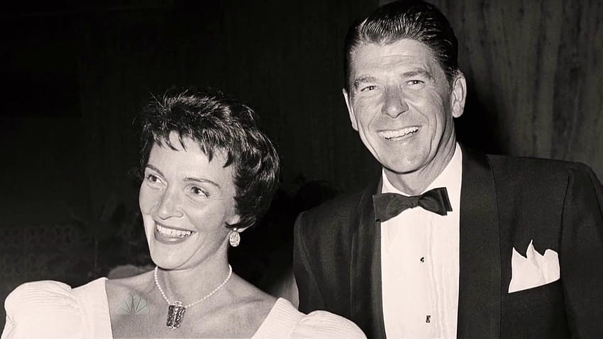 L'ex First Lady Nancy Reagan è morta a 94 anni, Drake prega Sfondo HD