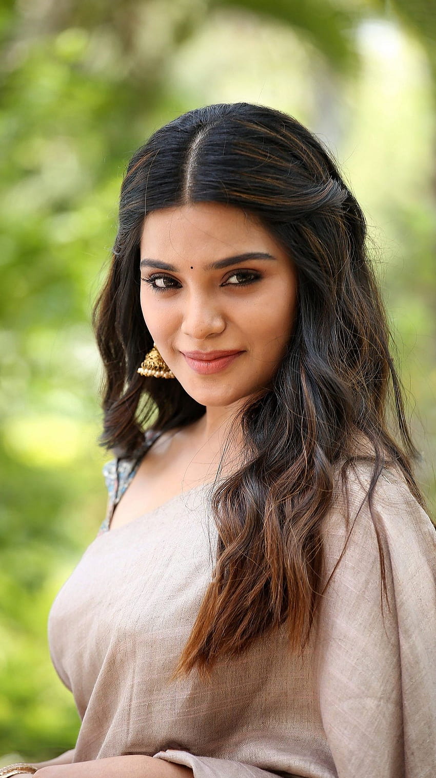 Aathmika, Saree Beauty, Model, tamilische Schauspielerin HD-Handy-Hintergrundbild
