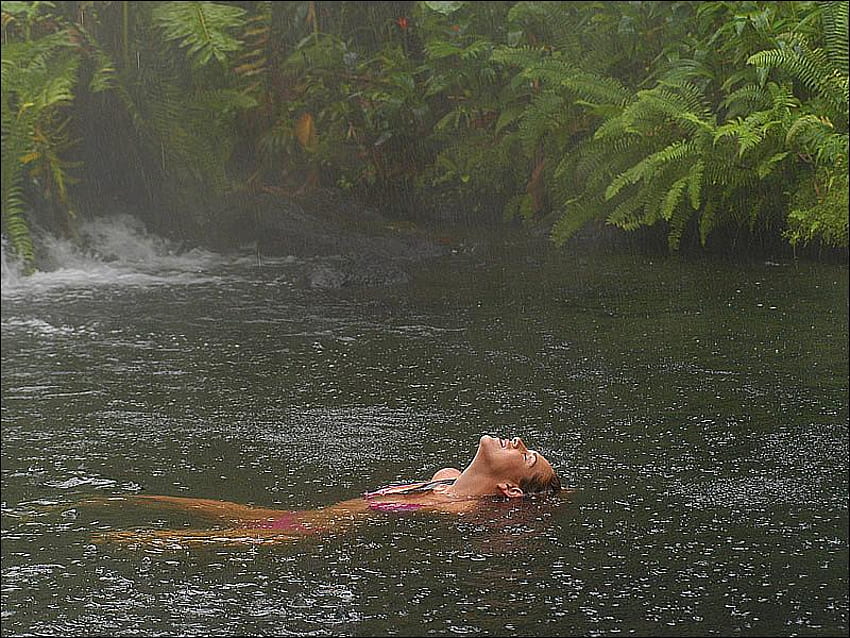 That's the way to enjoy rain!, waterfall, girl, rain, fern HD wallpaper