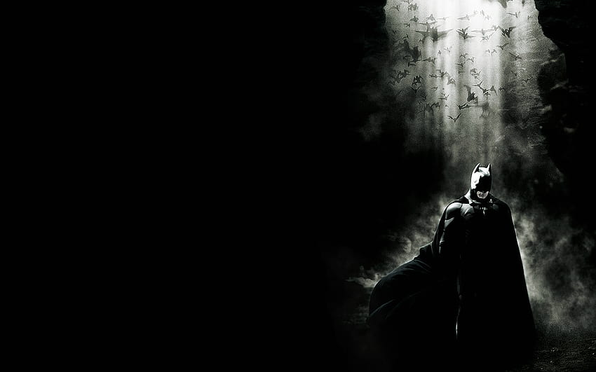 Whenever I look at this, I realize how lonely he is in his mind. There's a sad, lingering hope in there somewhere.: batman HD wallpaper