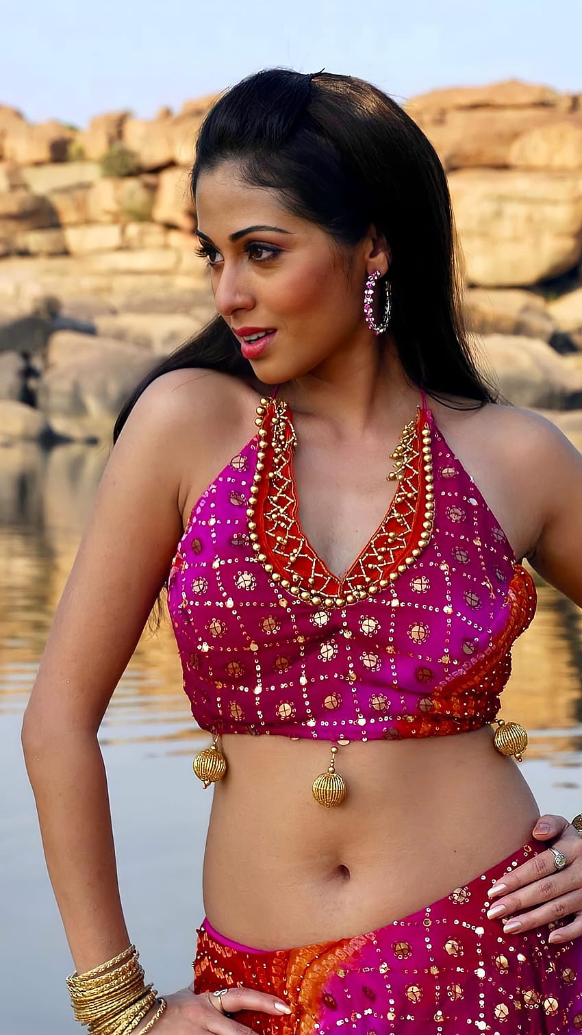 Sada, Telugu-Schauspielerin, Nabel HD-Handy-Hintergrundbild