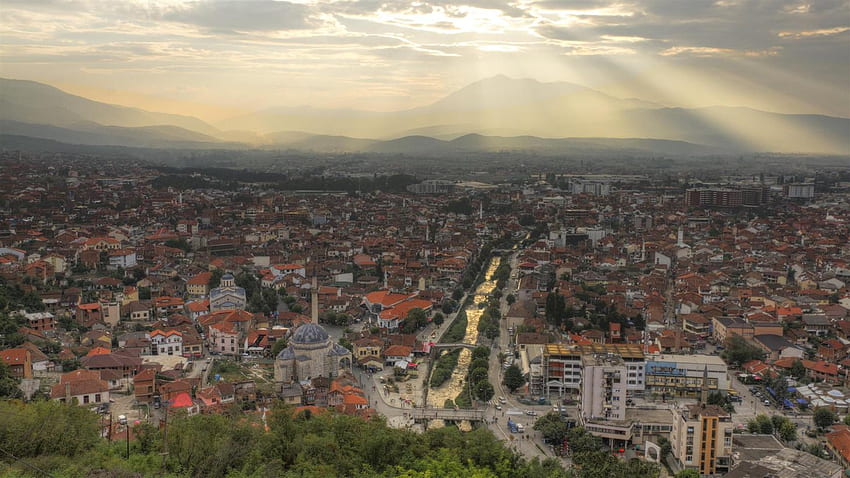 Prizren'deki En İyi Oteller. Kalacak Yerler W 24 7 Güler Yüzlü Müşteri Hizmetleri HD duvar kağıdı