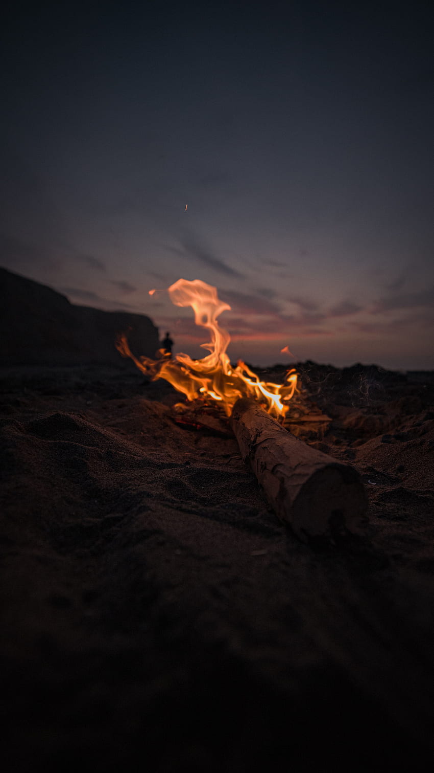Feuer, Lagerfeuer, Dämmerung, Strand, Dunkelheit, Abenddämmerung HD-Handy-Hintergrundbild