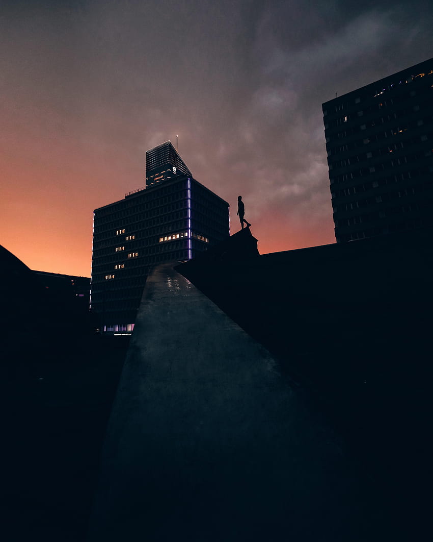 Tramonto, città, edificio, buio, silhouette Sfondo del telefono HD