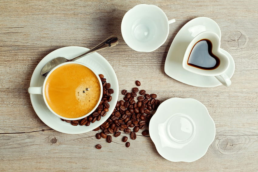 Кафе за всички видове кафе, кафе, чаши, сърце, чаша, бели чаши, бяла чаша, сърца, кафе на зърна, кафе на зърна, напитки, напитка HD тапет