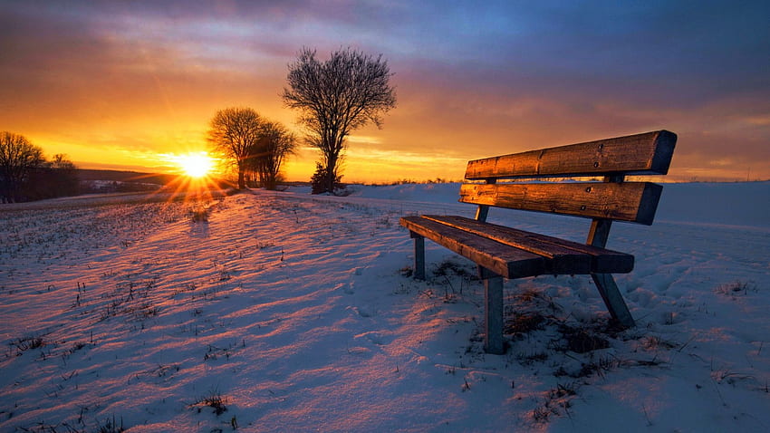 Winter Sonnenuntergang, Bank, Schnee, Wolken, Farben, Landschaft, Bäume, Himmel HD-Hintergrundbild