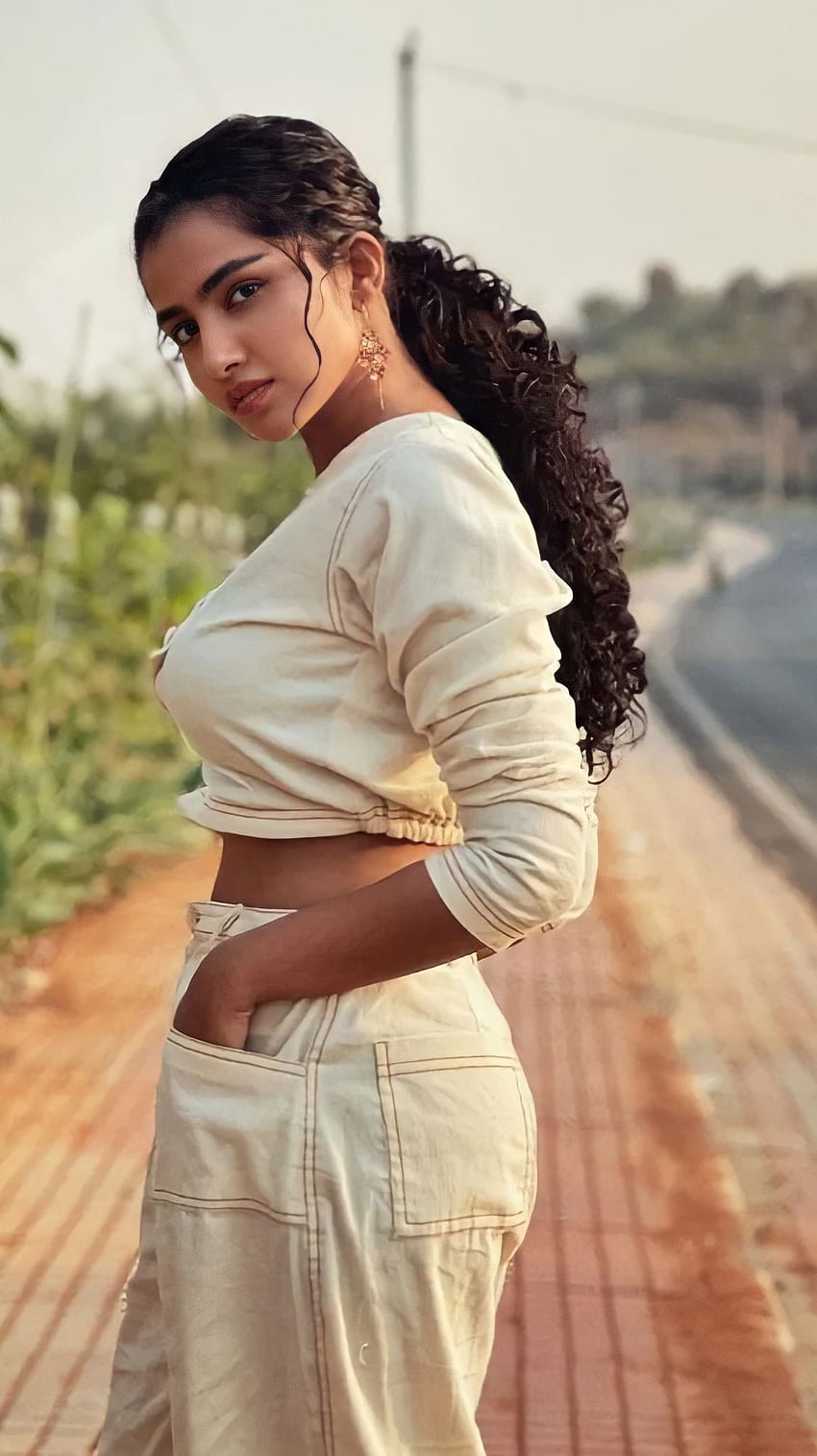 Anupama parmeshwaran, anupama, malayalam actress HD phone wallpaper