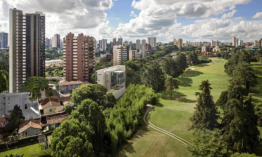 Curitiba, Brasilien. Curitiba, Stadtlandschaft, glückliche Stadt HD-Hintergrundbild