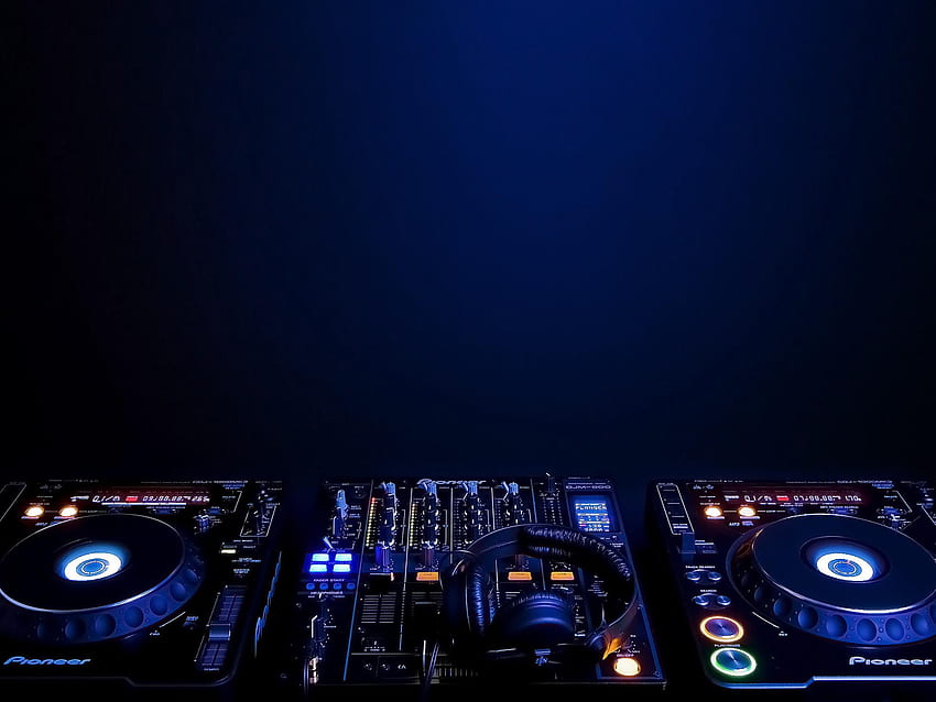 DJ Turntable HD wallpaper