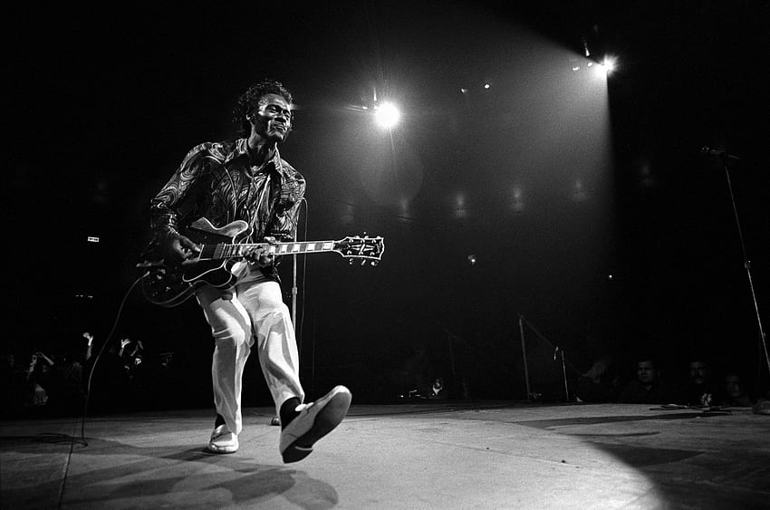 Chuck Berry, Pionier des Rock 'n' Roll, stirbt im Alter von 90 Jahren HD-Hintergrundbild