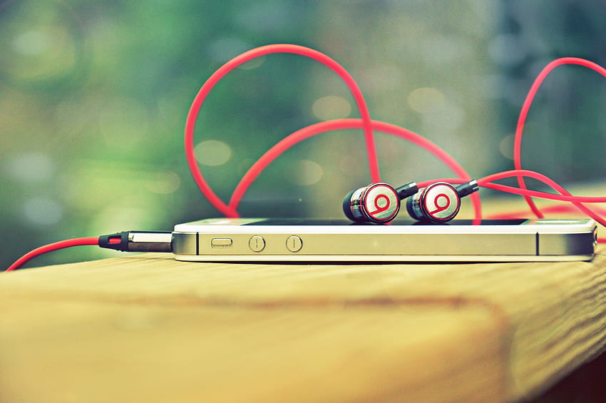 Favorite Flight Must Haves To Add To Your List. Headphones, Earbuds HD wallpaper