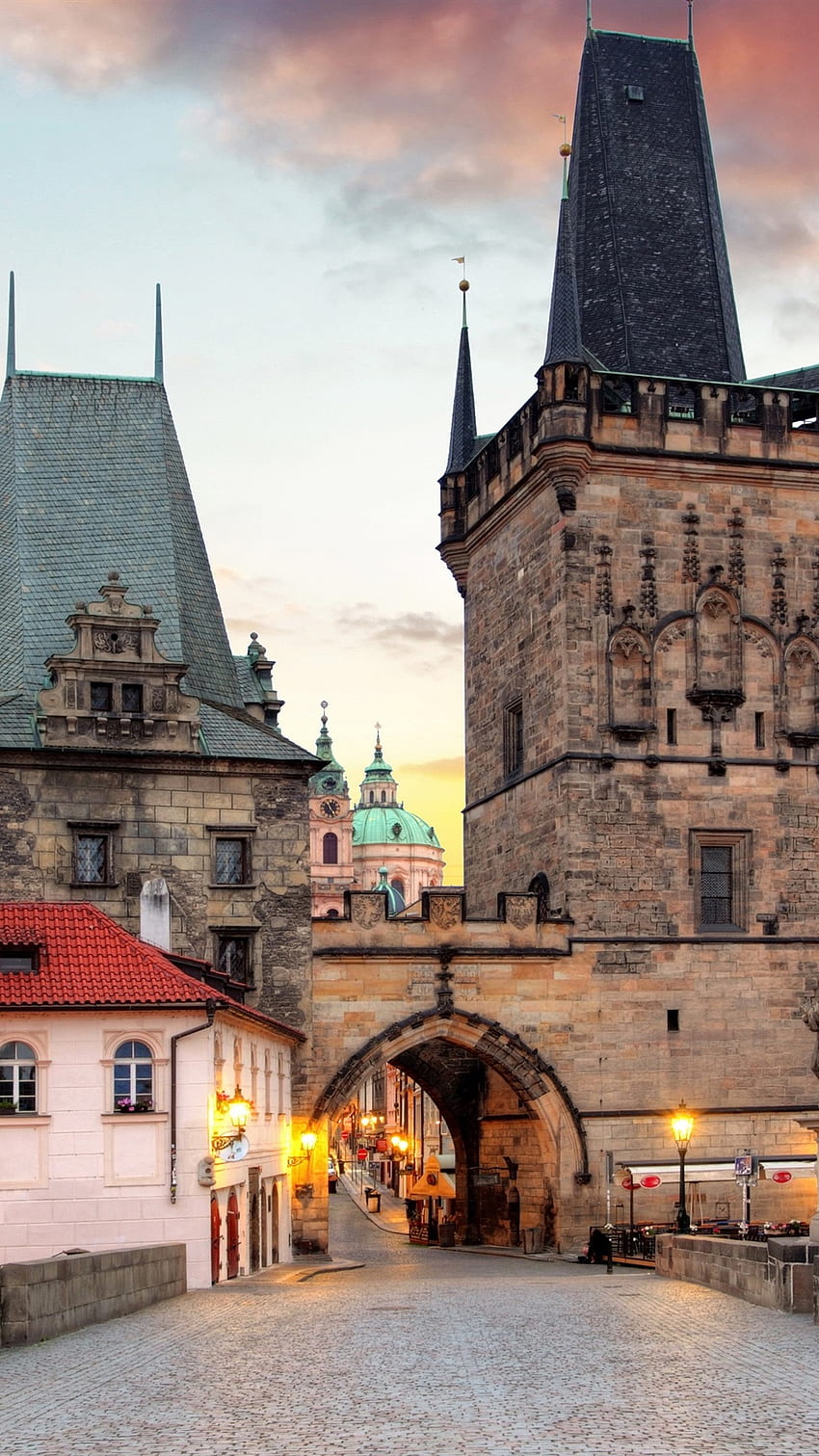 Чехия, Прага, Карлов мост, статуи, арка, кула IPhone 8 7 6 6S Plus, фон, , , Карлов мост в Прага HD тапет за телефон