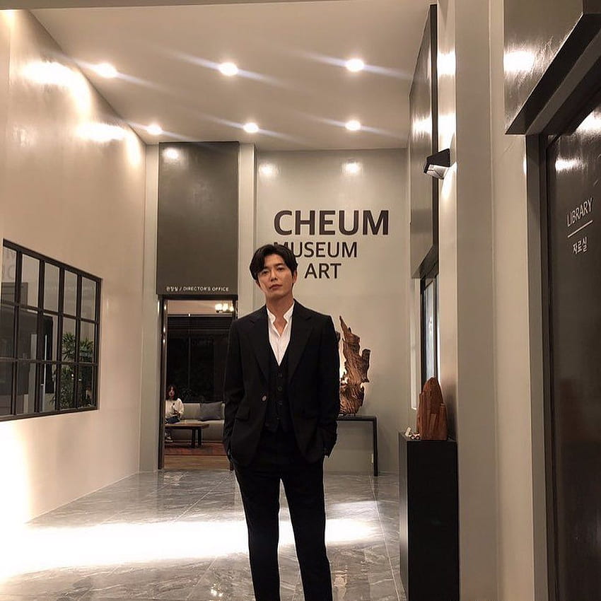 Wiadomości HanCinema Kim Jae Wook wysyła wiadomość do fanów w poście na Instagramie o zakończeniu swojego życia prywatnego HanCinema – koreańska baza danych filmów i dramatów Tapeta na telefon HD