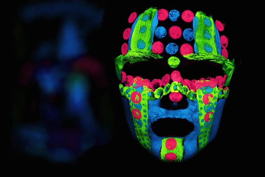 face, art, red, blue, colorful, fantasy, paint, green, abstract portrait, dark, neon, person, scary, darkness, black background, black, color, mask, PNG , abstract, face paint. Mocah HD wallpaper