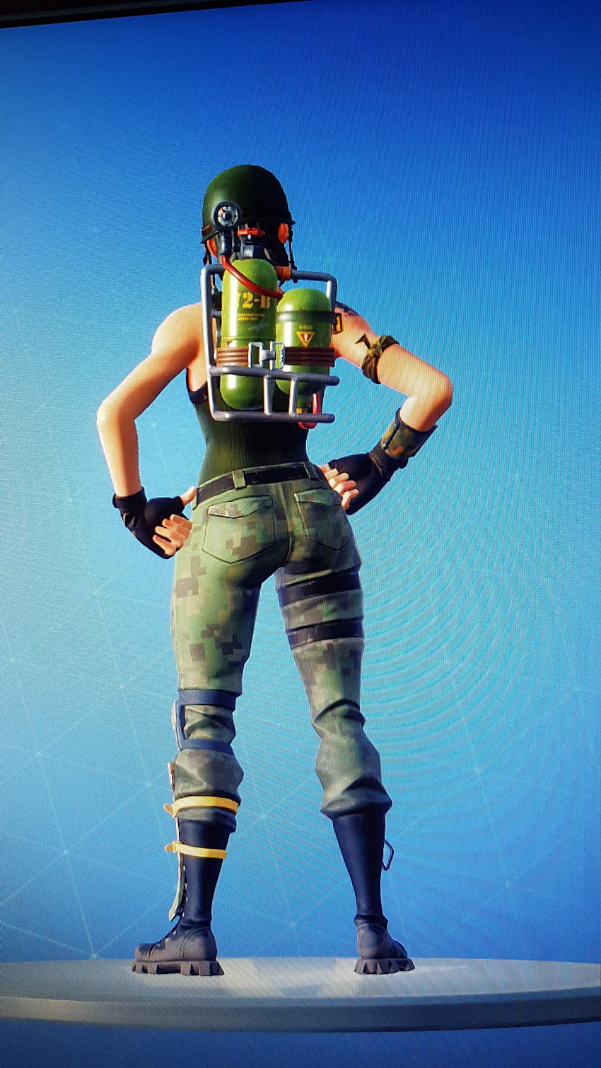 Munitions Expert Fortnite (Page 1) HD phone wallpaper