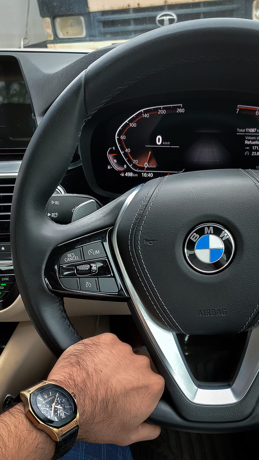 BMW, automotivo_design, driving_part, maserati, relógio, logo, direção, automotivo Papel de parede de celular HD