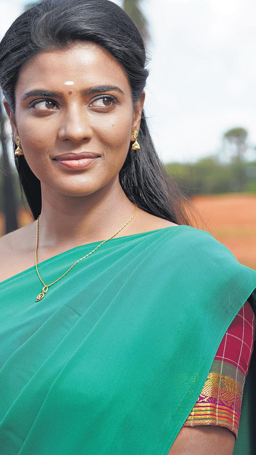 Aishwarya rajesh, aktris tamil, cantik kehitaman wallpaper ponsel HD
