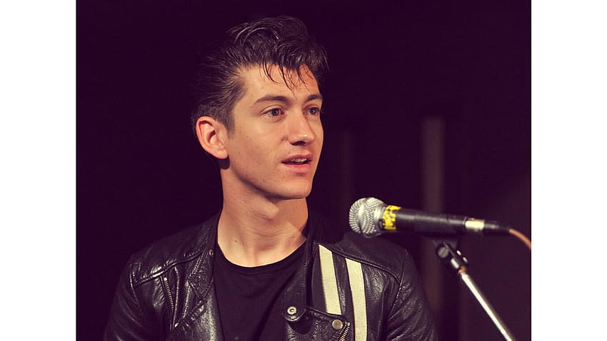 Alex Turner - Topless Alex Turner - HD wallpaper