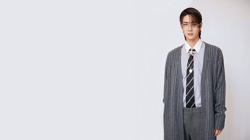 Asian Man, Wang Yibo, Glasses, Necktie, Handsomechinese Actor for Laptop, Notebook HD wallpaper